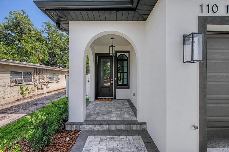 4 bedroom Townhouse at 110 S Arrawana Avenue #1, Park City, Tampa — photo 3