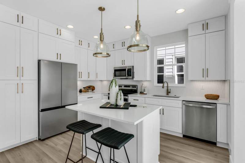 3 bedroom Single Family Residence at 2138 W Chestnut Street, Mac Farlanes Rev Map Of Add, Tampa — photo 5