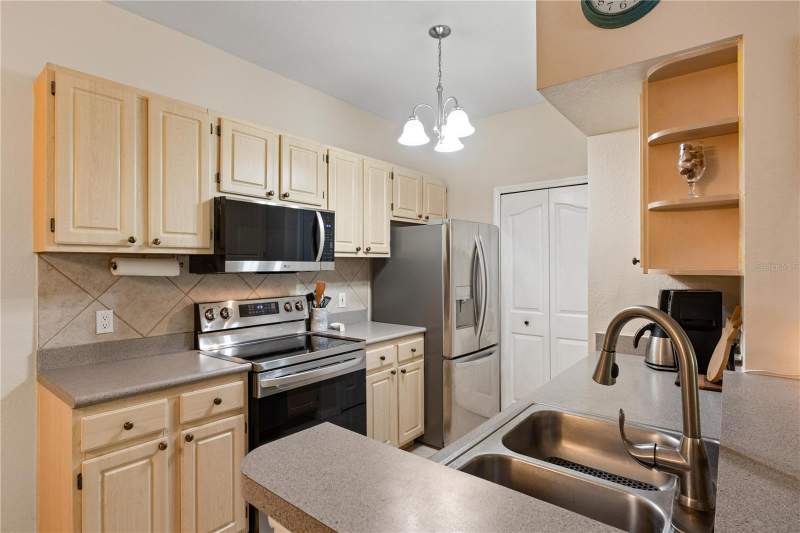 1 bedroom Condominium at 1275 Lake Shadow Circle #13107, Visconti West, Maitland — photo 2