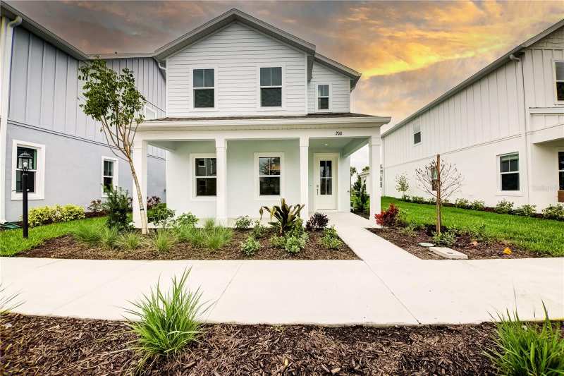 4 bedroom Single Family Residence at 9131 Walcott Lane, Bungalow Walk Lakewood Ranch Neighborhood, Lakewood Ranch — photo 1