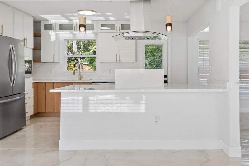 2 bedroom Single Family Residence at 540 Milwaukee Avenue, Pleasant View Terrace 3rd Add, Dunedin — photo 5