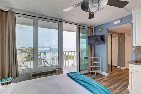 9980 Gulf Boulevard #522, Treasure Island FL - photo 6 of 6