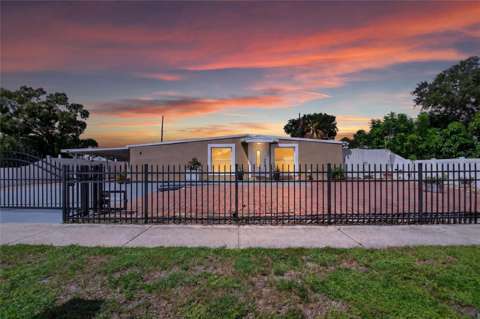 1727 Waikiki Way, home for sale in Tampa 33619