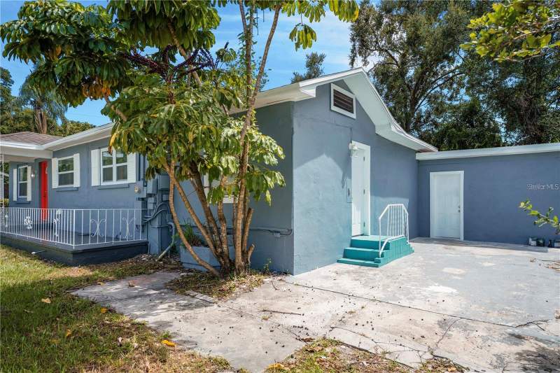3 bedroom Single Family Residence at 703 E Hamilton Avenue, Pinecrest, Tampa — photo 4