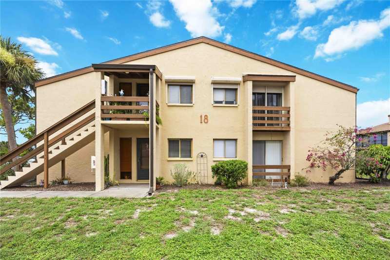 2 bedroom Condominium at 18 Quails Run Boulevard #18202, Quails Run I, Englewood — photo 1