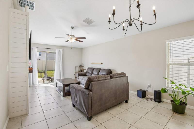 3 bedroom Single Family Residence at 9415 Lemon Drop Loop, Belmont South Ph 2F, Sun City Center — photo 4