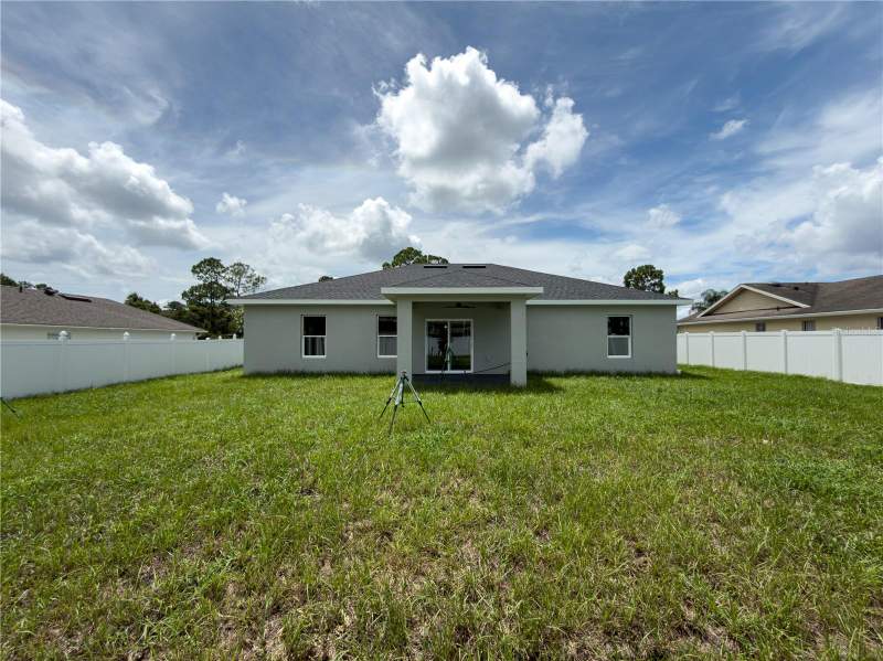 3 bedroom Single Family Residence at 1592 E Normandy Boulevard, Deltona Lakes Unit 11, Deltona — photo 5
