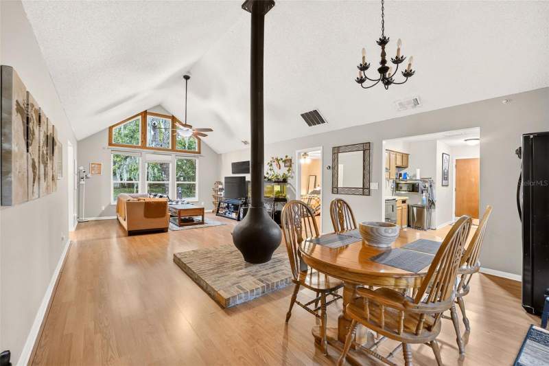 3 bedroom Single Family Residence at 7304 SW 18th Place, Pine Glade, Gainesville — photo 5