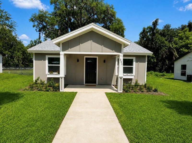 2 bedroom Single Family Residence at 351 N Main Avenue, Edge’S Second Addition To The Town Of Groveland, Groveland — photo 1