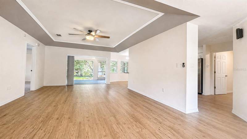 3 bedroom Single Family Residence at 297 Flamingo Boulevard, Port Charlotte Sec 022, Port Charlotte — photo 5