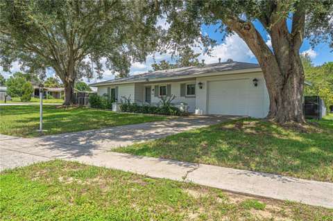 3841 SW 143Rd Lane Road, home for sale in Ocala 34473