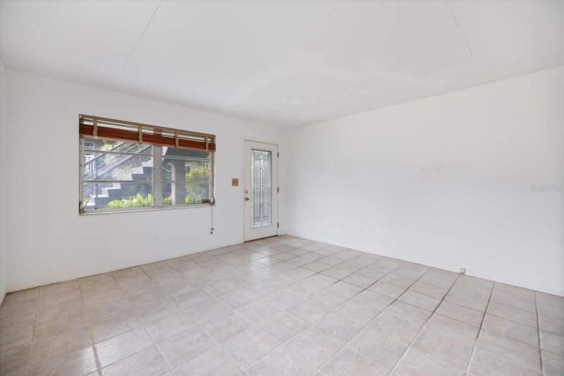 1 bedroom Condominium at 450 32ND AVENUE #106W, PATRICIAN GARDEN, ST PETERSBURG — photo 5