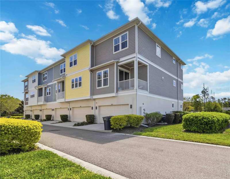 3 bedroom Townhouse at 9545 W Park Village Drive, Westchase Sec 326 Tr D-3, Tampa — photo 1