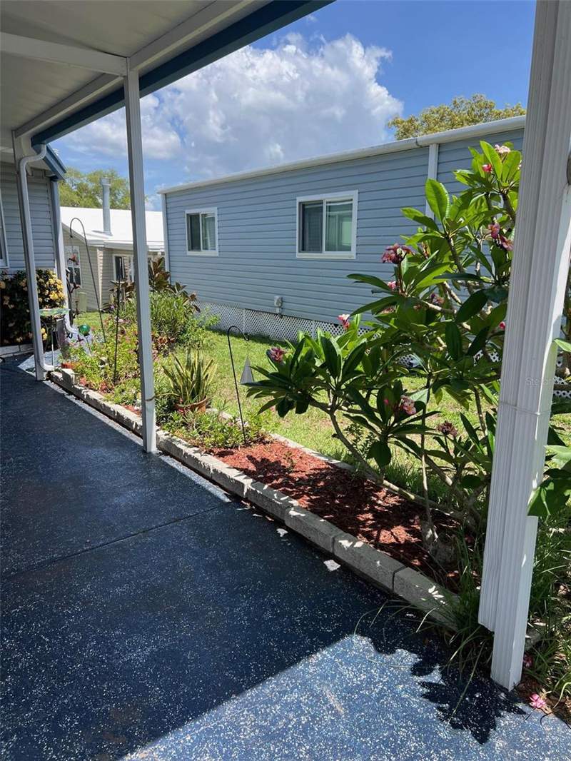 2 bedroom Manufactured Home at 55 Palm Forest Drive, Palm Hill Mobile Home Park Unrec, Largo — photo 4