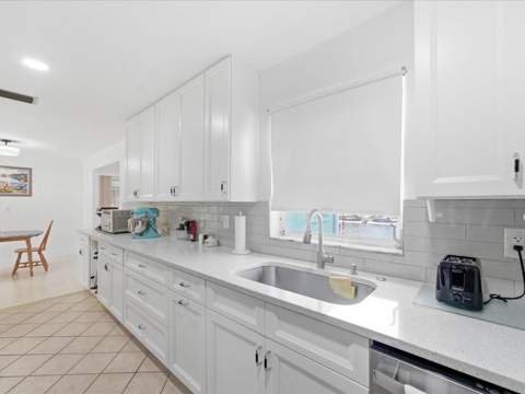 4069 Gulfview Drive, Hernando Beach FL - photo 19 of 29