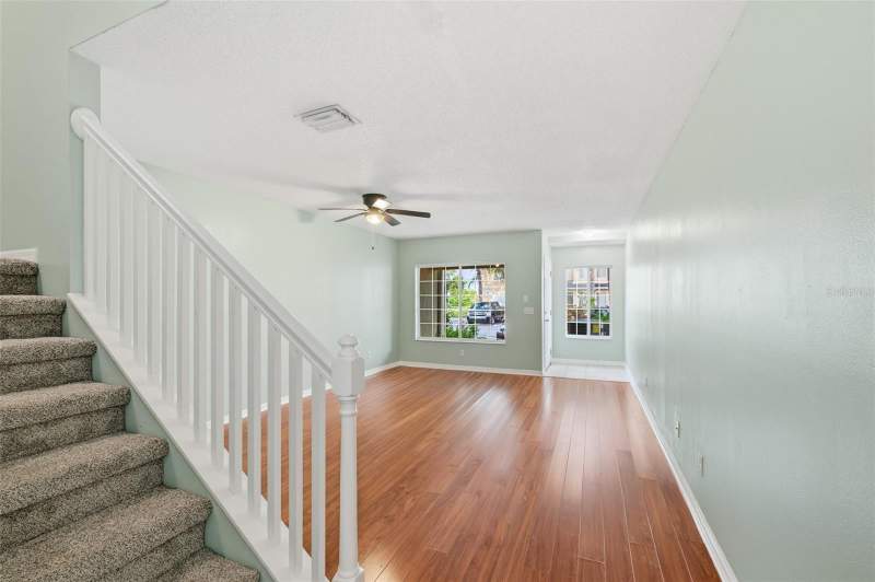 2 bedroom Townhouse at 10734 Keys Gate Drive, Summerfield Village 1 Tr 2, Riverview — photo 5