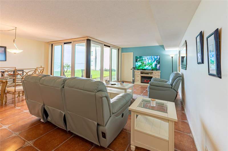 2 bedroom Condominium at 5541 Puerta Del Sol Boulevard #116, La Puerta Del Sol Condo, St Petersburg — photo 3