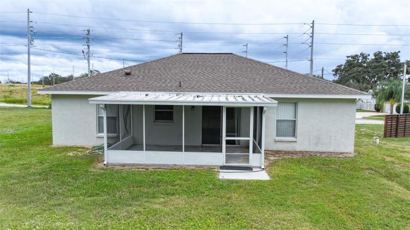 3 bedroom Single Family Residence at 1420 Hiawatha Avenue, Sebring Heights Sub, Sebring — photo 4