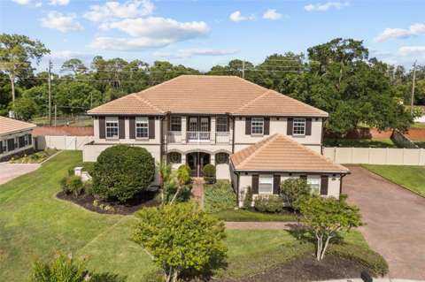 5674 Bassett Place, pool for sale in Sanford