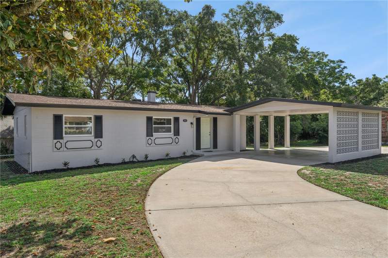 3 bedroom Single Family Residence at 1310 LEE COURT, LEESBURG BEVERLY SHORES, LEESBURG — photo 1