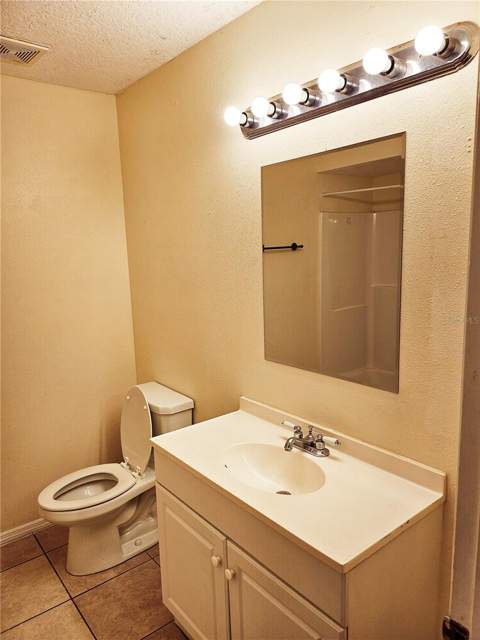 1916 Lake Atriums Circle #25, Orlando FL - photo 8 of 12