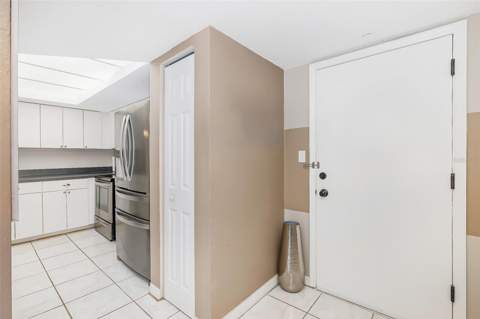 51 Island Way #108, Clearwater Beach FL - photo 6 of 6