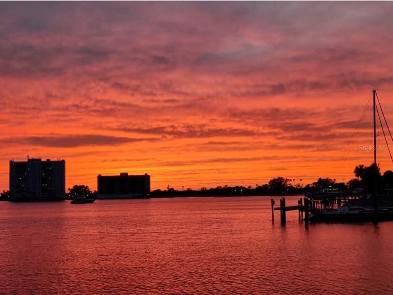 Pinellas Point Skyview Shores