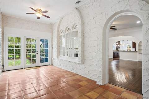 215 S Lawsona Boulevard, Orlando FL - photo 6 of 6
