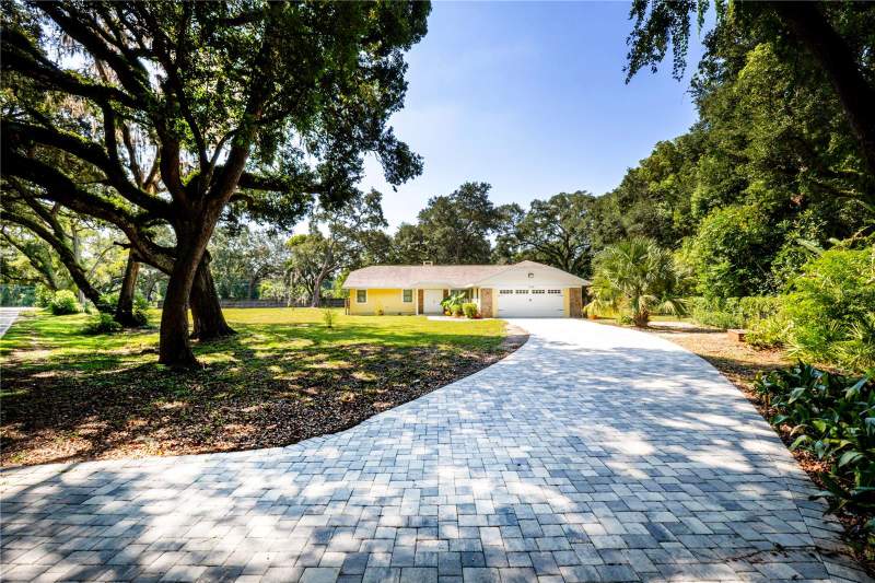 3 bedroom Single Family Residence at 7838 Sloewood Drive, W E Hudsons Sub, Mount Dora — photo 3