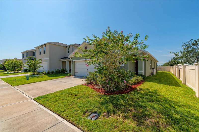 3 bedroom Single Family Residence at 2057 Twin Flower Lane, Riverbend At Cameron Heights Ph 4, Sanford — photo 4