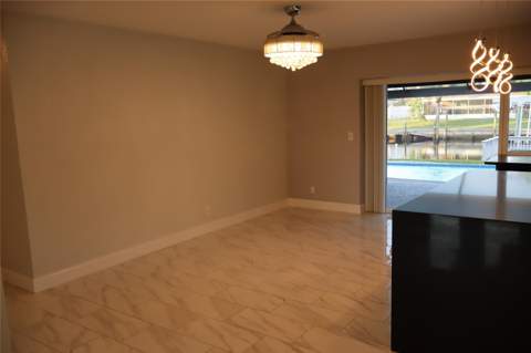 1019 Spindle Palm Way, Apollo Beach FL - photo 18 of 81