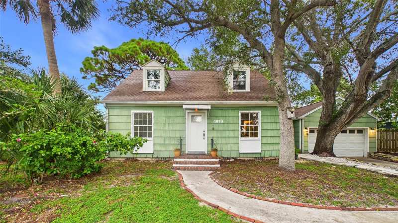 3 bedroom Single Family Residence at 5879 27th Avenue, Caldwells Rep, Gulfport — photo 1
