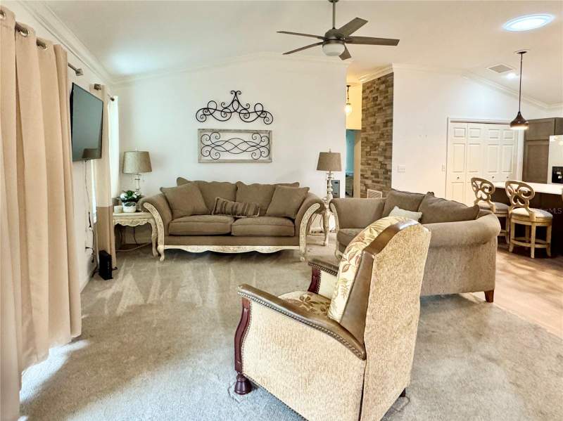 2 bedroom Single Family Residence at 810 Roseapple Avenue, The Villages, Lady Lake — photo 3