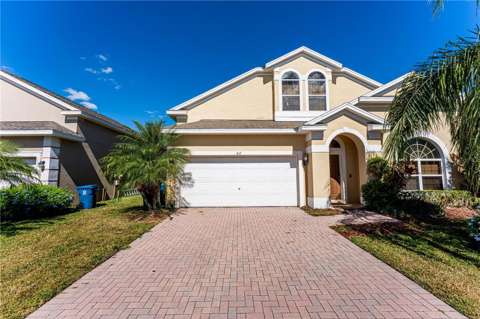 437 Cadiz Loop, home for sale in Davenport 33837