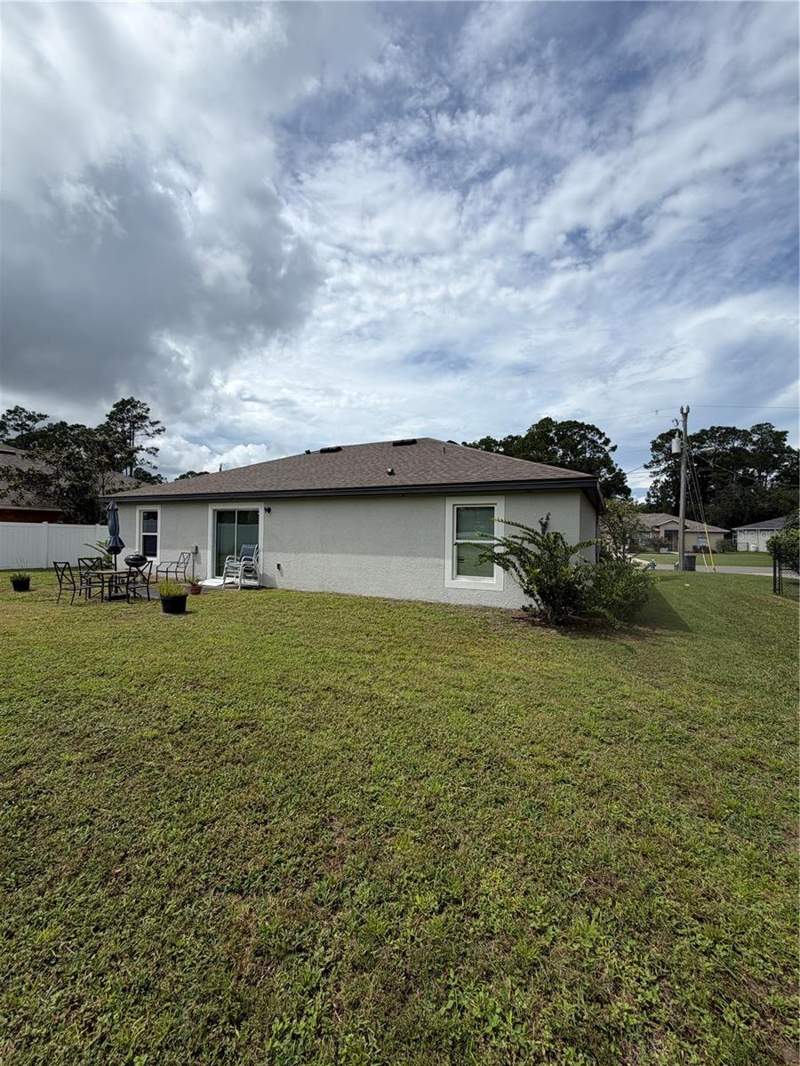 3 bedroom Single Family Residence at 65 Ryecliffe Drive, Palm Coast Sec 29, Palm Coast — photo 3