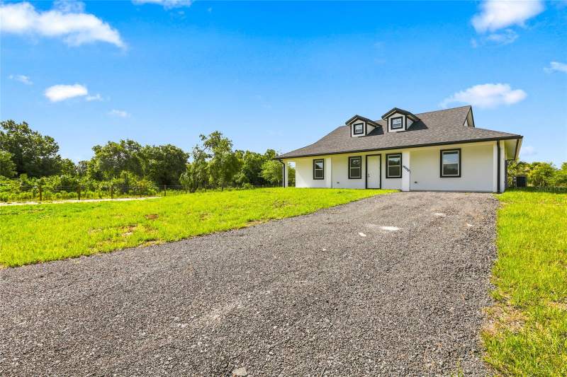 3 bedroom Single Family Residence at 17932 NW 288th Street, Southern Colonization Co, Okeechobee — photo 2