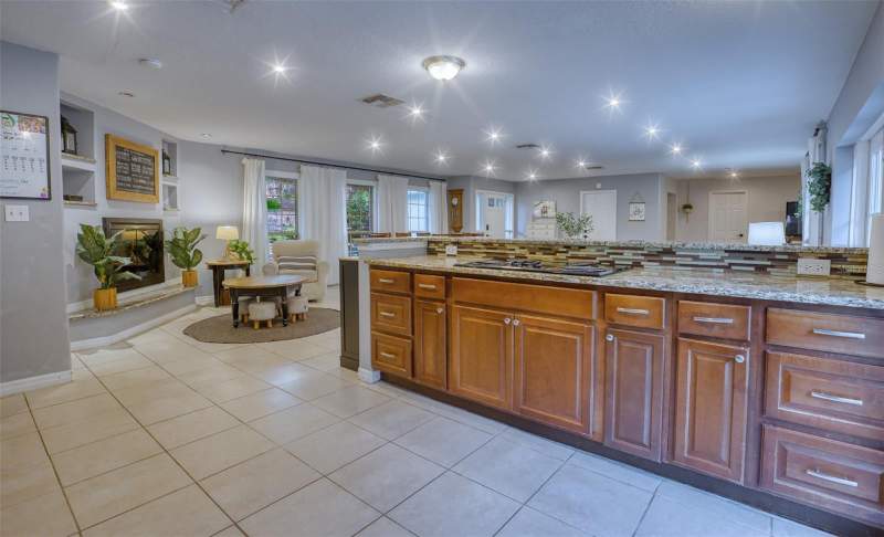3 bedroom Single Family Residence at 398 Palm Drive, Mead Manor Unit 2 Rep, Oviedo — photo 5
