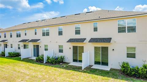 1104 Lakeshore Breeze Place, Kissimmee FL - photo 23 of 35