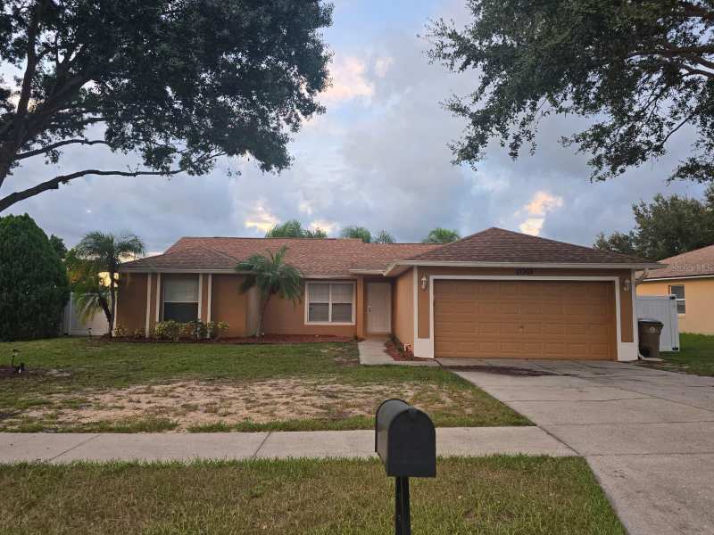 3 bedroom Single Family Residence at 13303 Pinyon Drive, Spring Valley Ph Vi Sub, Clermont — photo 1