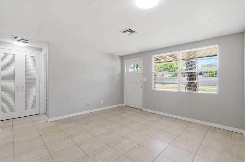 3 bedroom Single Family Residence at 5711 64th Avenue, North Park Ridge, Pinellas Park — photo 4