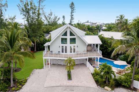 315 Hammock Circle, home for sale in Anna Maria 34216