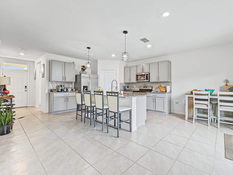 4 bedroom Single Family Residence at 36013 Ellsworth Place, 2 Rivers Ph A Prcl A2, Zephyrhills — photo 4