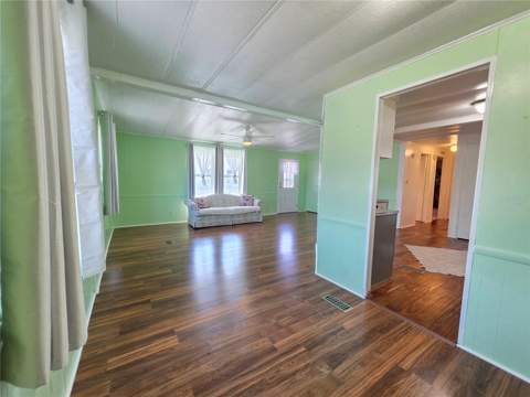 8027 Eastern Circle Drive, Brooksville FL - photo 9 of 16
