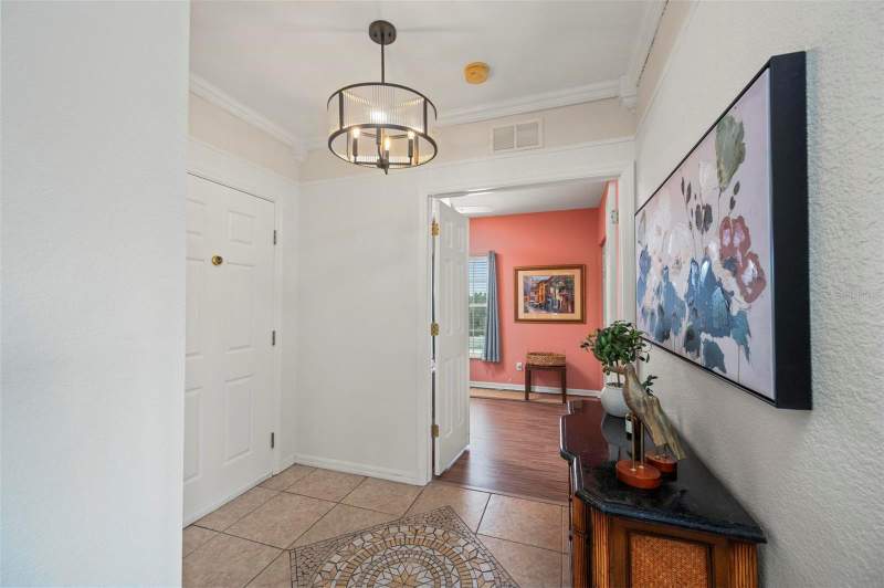 3 bedroom Condominium at 2060 Willow Hammock Circle #301, Lake View 2 Condo/Heritage Lk, Punta Gorda — photo 4