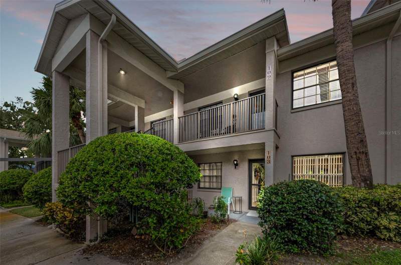 2 bedroom Condominium at 2119 Elm Street #103, Forest Park Condo, Dunedin — photo 3