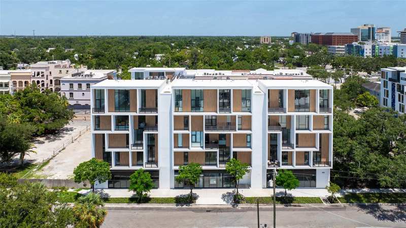 3 bedroom Condominium at 430 Kumquat Court #510, Villa Ballada, Sarasota — photo 1