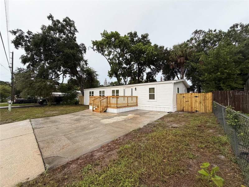 3 bedroom Manufactured Home at 791 N Winter Park Drive, Lake Kathryn Park 4th Add, Casselberry — photo 4