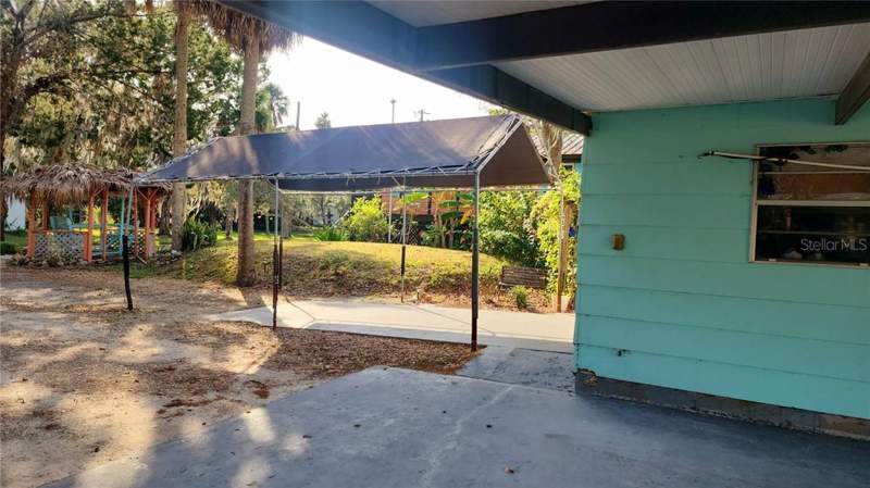 5 bedroom Single Family Residence at 13465 W Hillbilly Lane, Crystal River, Crystal River — photo 5