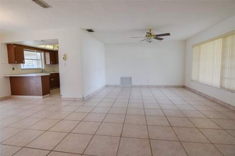 13594 Monalee Avenue, Seminole FL - photo 6 of 6