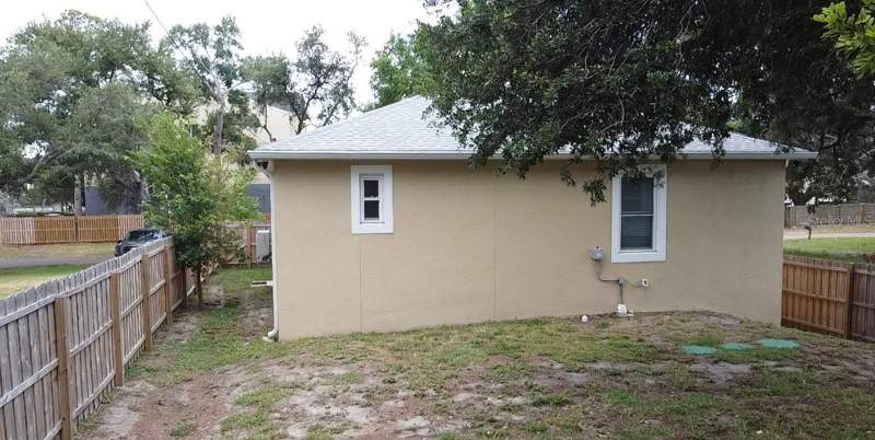 2 bedroom Single Family Residence at 3225 Laurel Avenue, Evergreen Acres Refile, Clearwater — photo 3